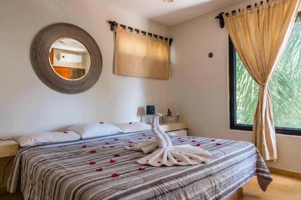 Moonshine Hotel Playa del Carmen Exterior foto