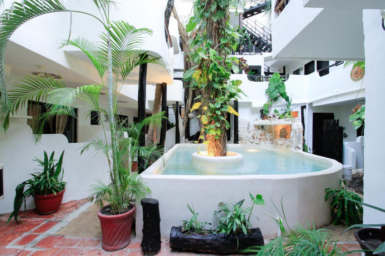 Moonshine Hotel Playa del Carmen Exterior foto